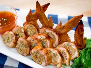 Boneless Stuffed Chicken Wings (Frozen)